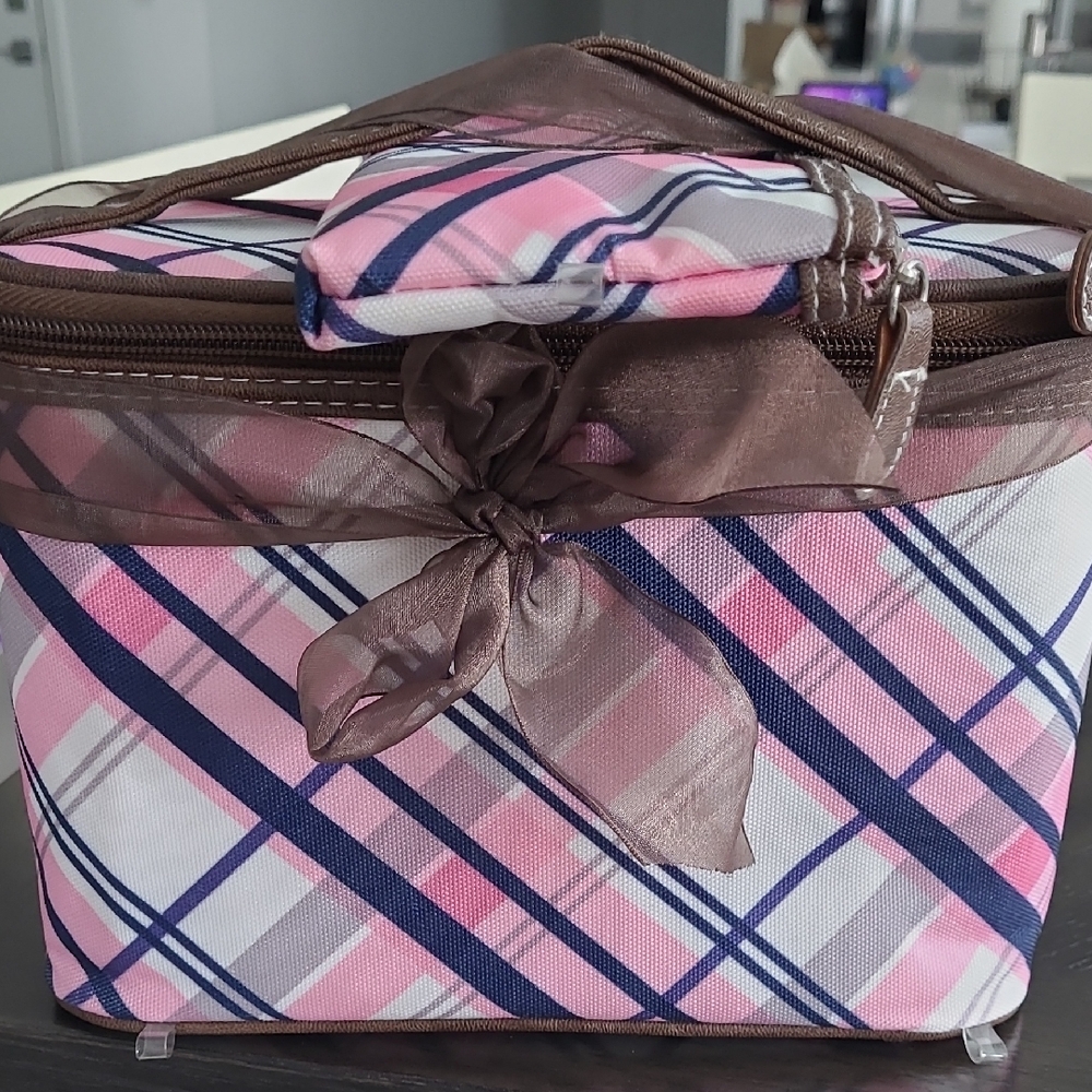 Chic Pink and Brown Plaid Cosmetic Bag